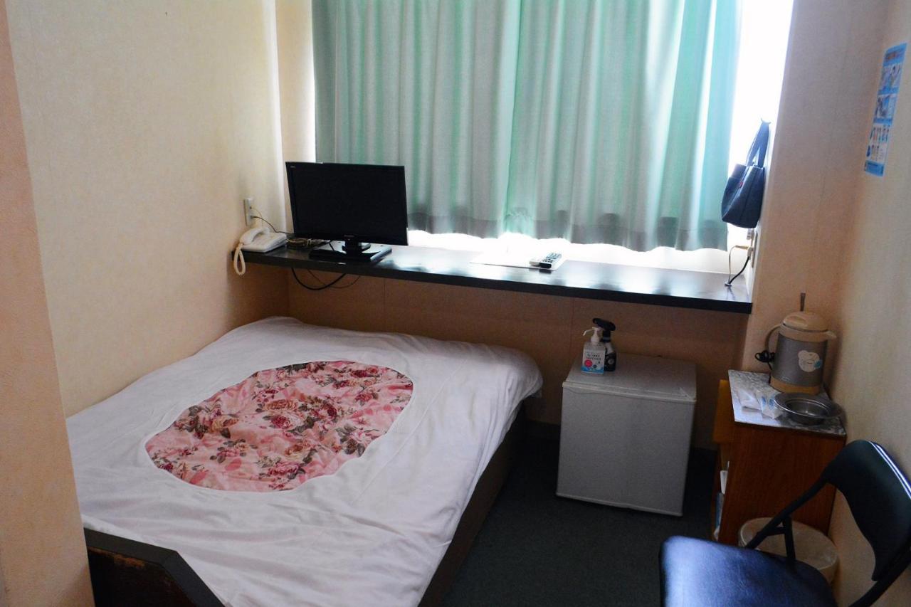 Business Hotel Birô - Vacation Stay 34137V 志布志市 エクステリア 写真